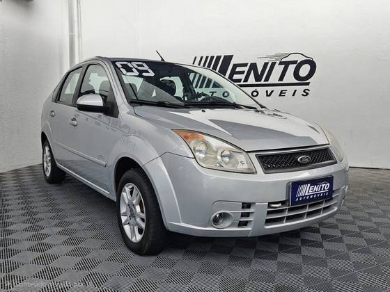 FORD FIESTA 1.6 MPI SEDAN 8V FLEX 4P MANUAL FORD FIESTA 1.6 MPI SEDAN 8V FLEX 4P MANUAL
